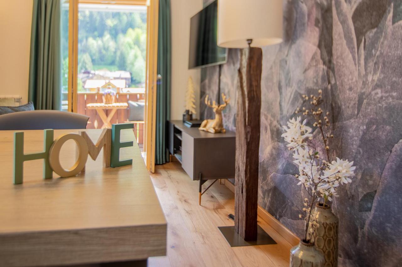 Suite Italy Pinzolo Due Giustino ภายนอก รูปภาพ