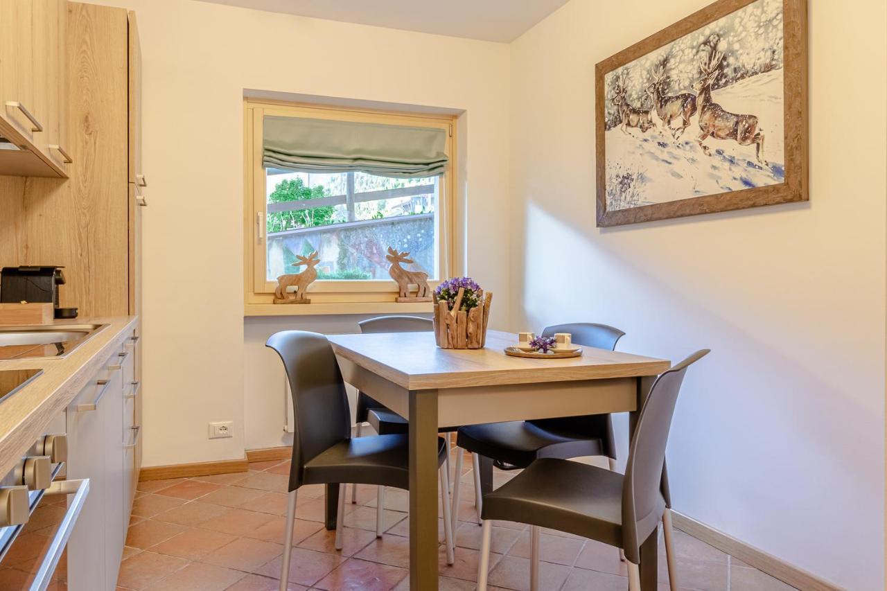 Suite Italy Pinzolo Due Giustino ภายนอก รูปภาพ