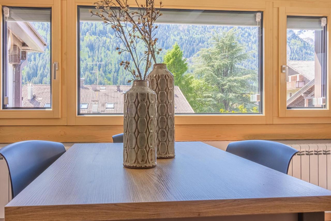 Suite Italy Pinzolo Due Giustino ภายนอก รูปภาพ