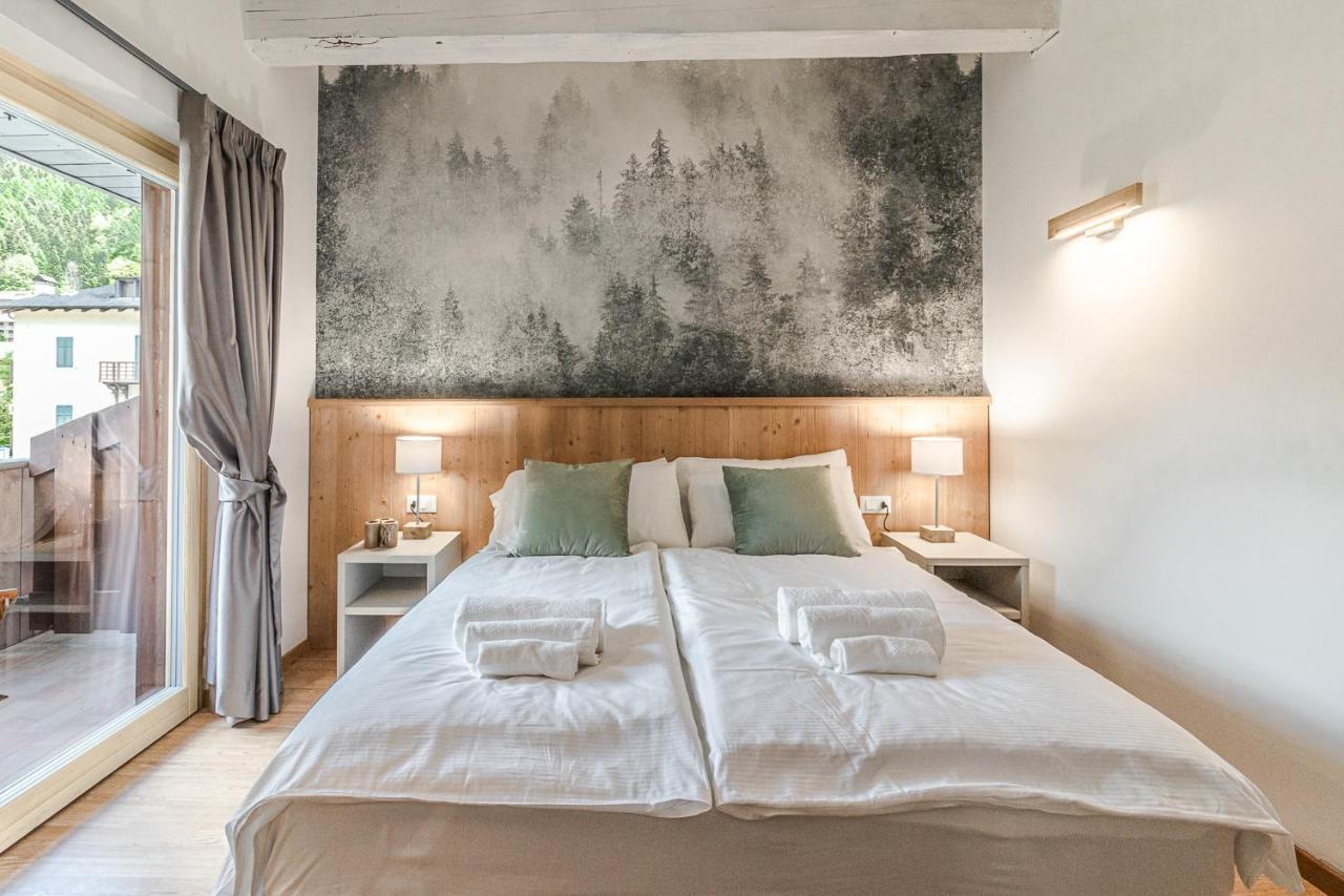 Suite Italy Pinzolo Due Giustino ภายนอก รูปภาพ