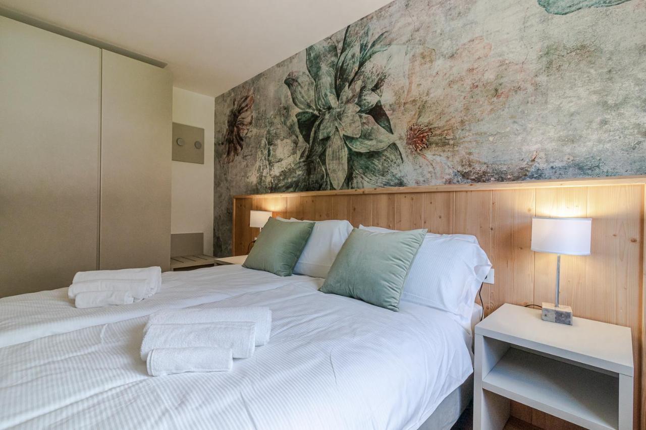 Suite Italy Pinzolo Due Giustino ภายนอก รูปภาพ