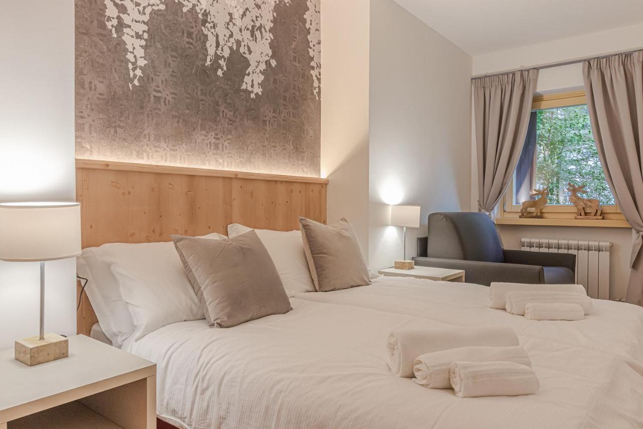 Suite Italy Pinzolo Due Giustino ภายนอก รูปภาพ