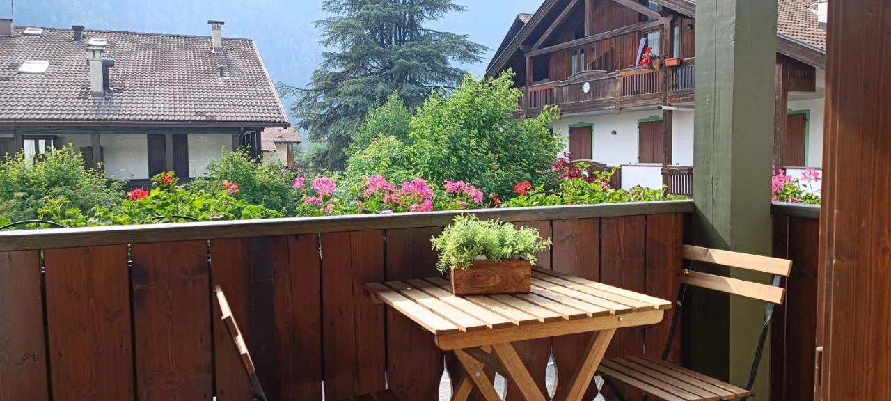 Suite Italy Pinzolo Due Giustino ภายนอก รูปภาพ